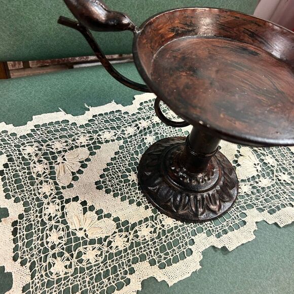 NOBL Cast Iron Bird Bath - Picture 5 of 5